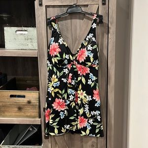 Shape Solver Separates Multi Floral Tummy Control Fly Away Bathing Suit,10,NWT